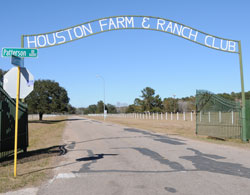 Driving Green at Houston Farm and Ranch Club